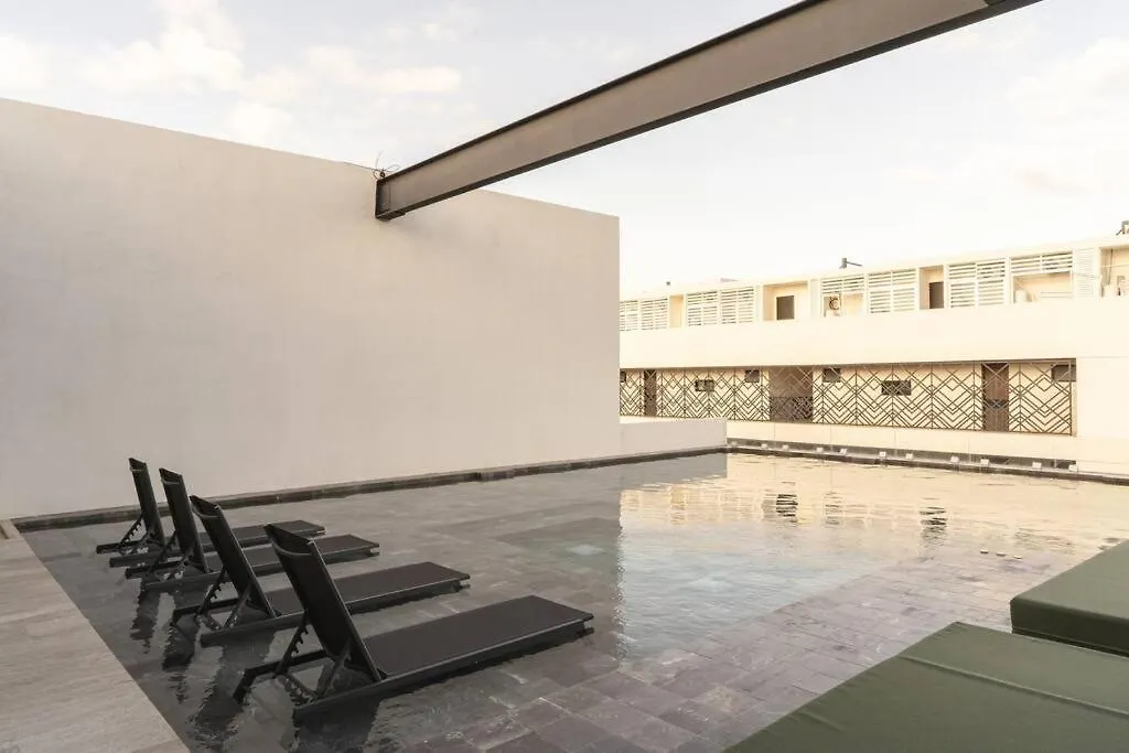 Apartment Stylish Tulum Retreat For 6, Near Everything