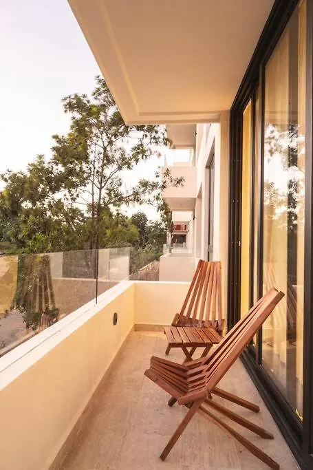 Stylish Tulum Retreat For 6, Near Everything