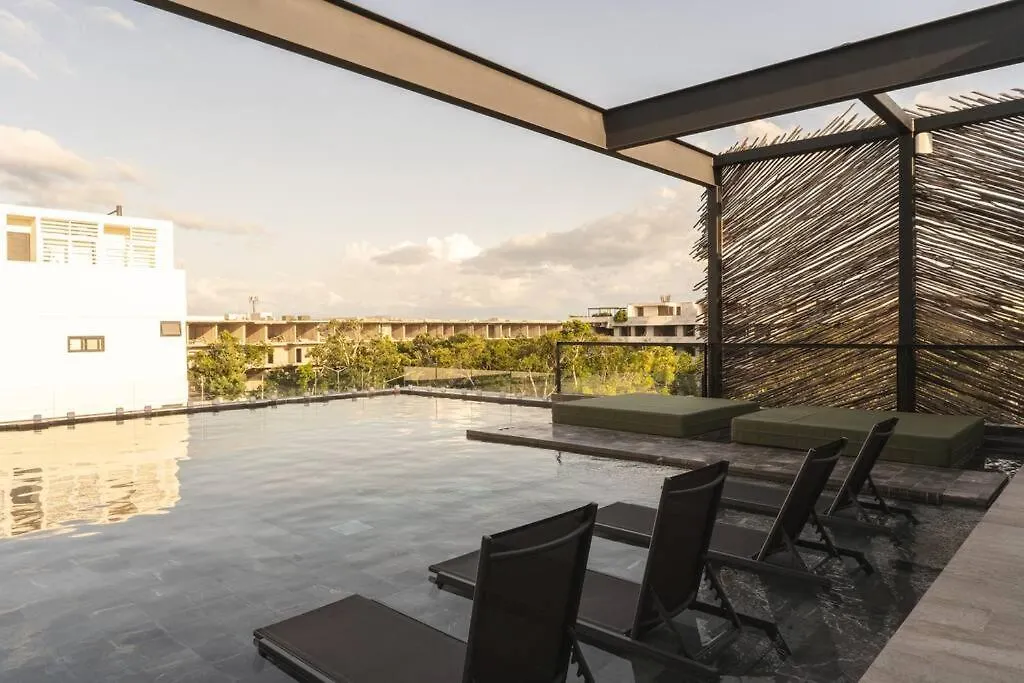Apartment Stylish Tulum Retreat For 6, Near Everything